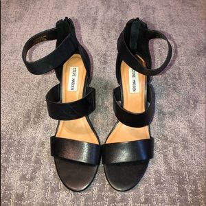 Black Steve Madden wedges